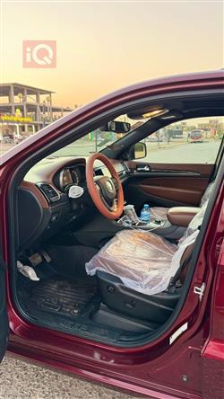 جيب جراند شيروكي